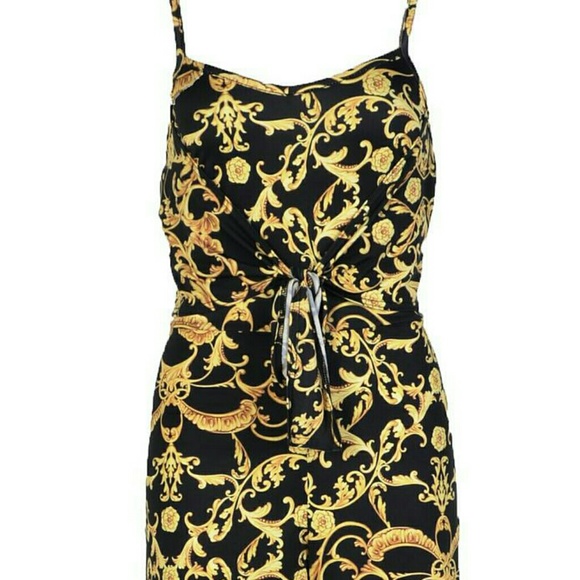 PRINT FRONT TIE ROMPER/ON HOLD - Picture 3 of 8